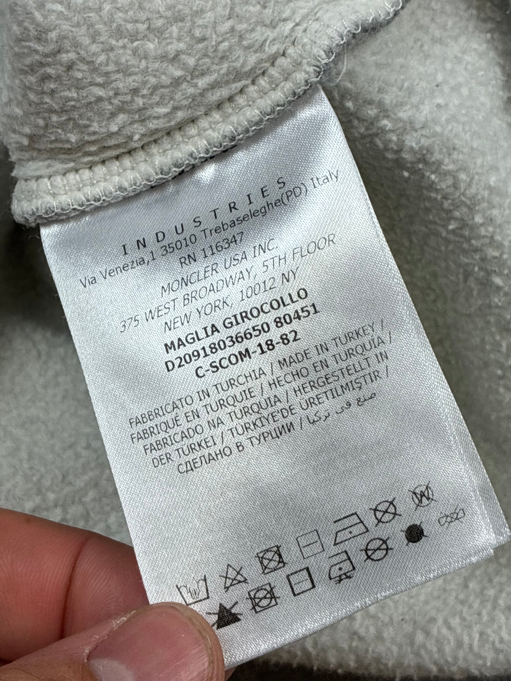 vintage Moncler sweater {M}