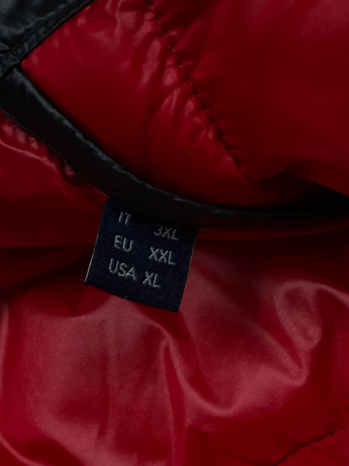 vintage Prada Americas Cup 36 winterjacket {XL}
