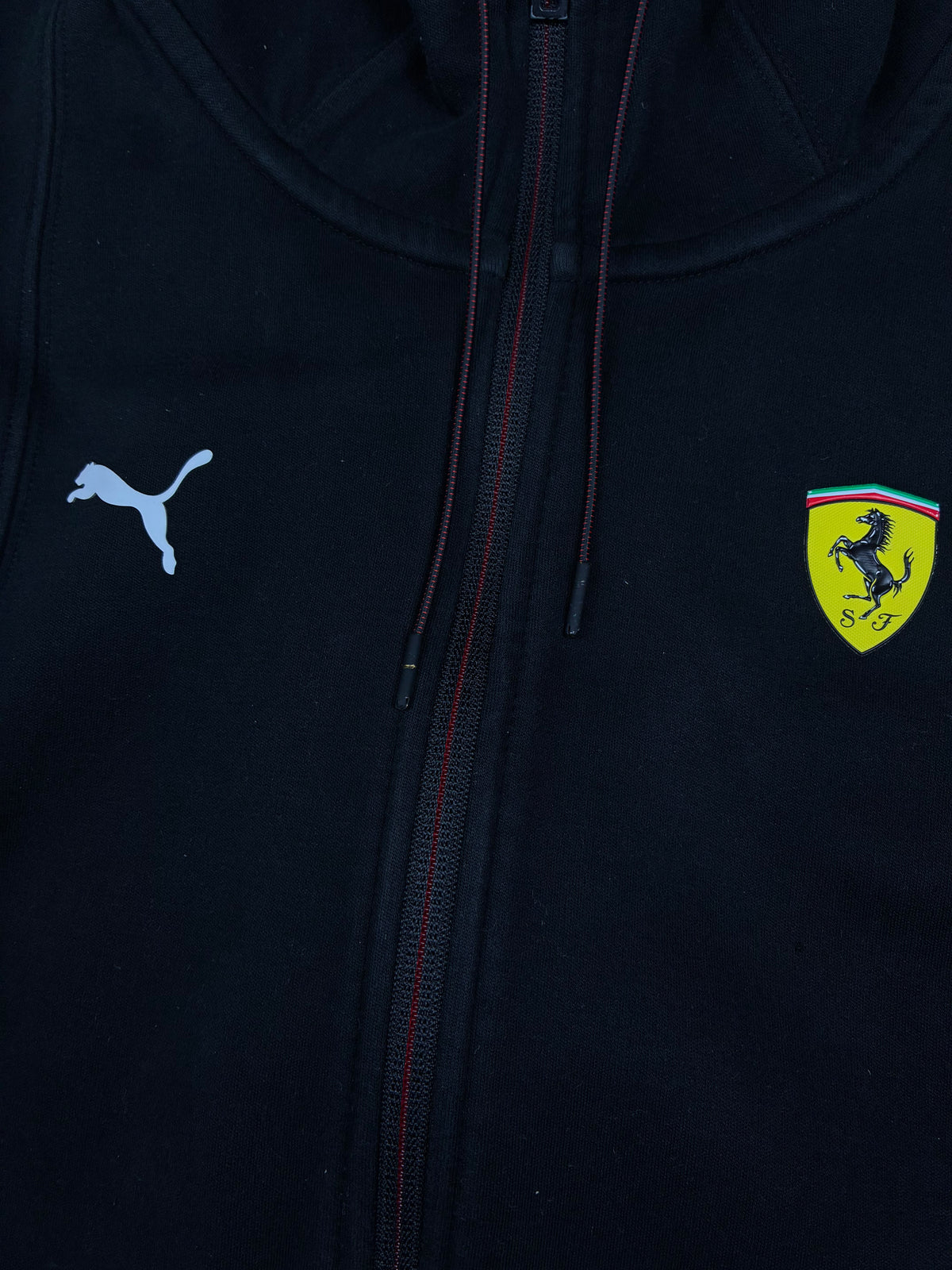 vintage Puma Ferrari sweatjacket {M}