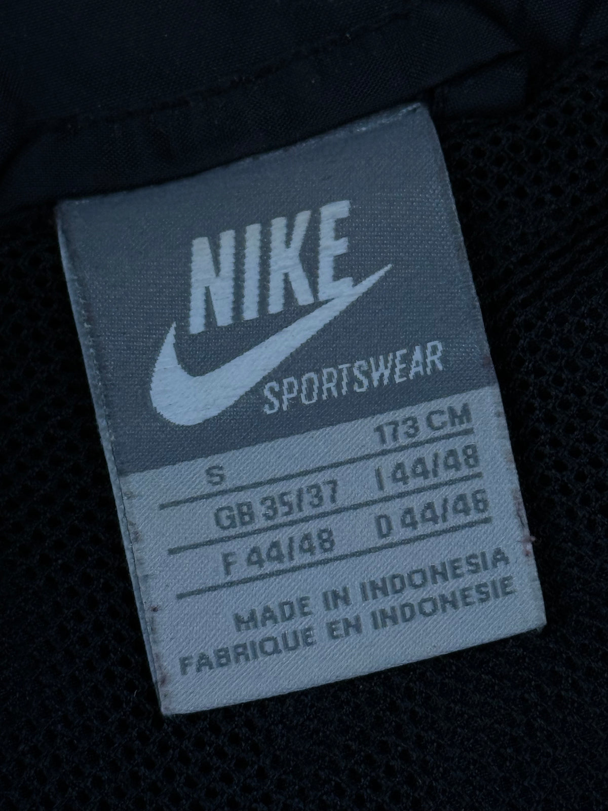 vintage Nike windbreaker {S}