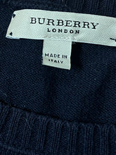 Φόρτωση εικόνας στο εργαλείο προβολής Συλλογής, vintage Burberry knittedsweater {S}
