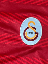 Load image into Gallery viewer, vintage Nike Galatasaray Istanbul trainingsjersey {M}

