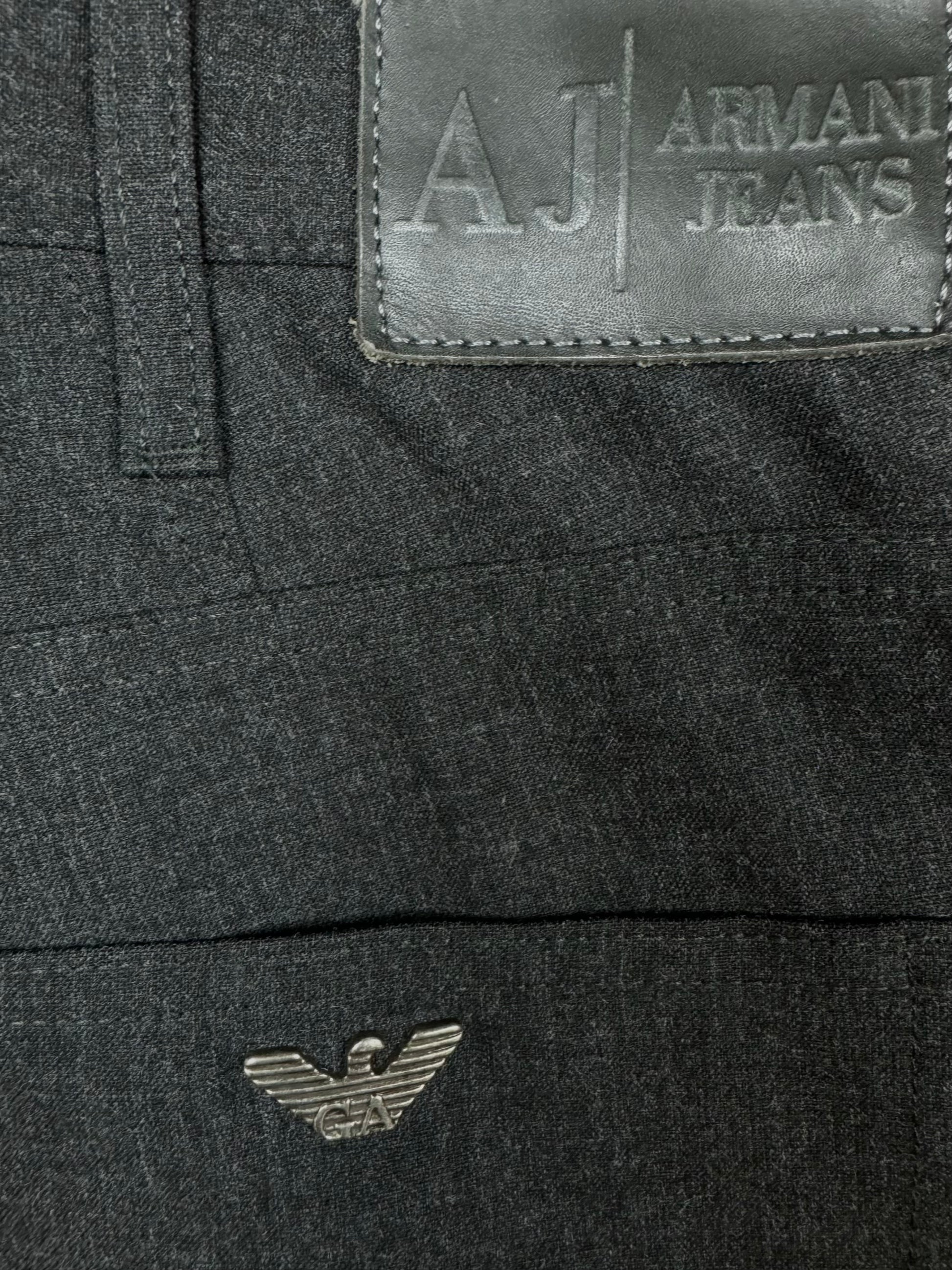 vintage Armani jeans {M}
