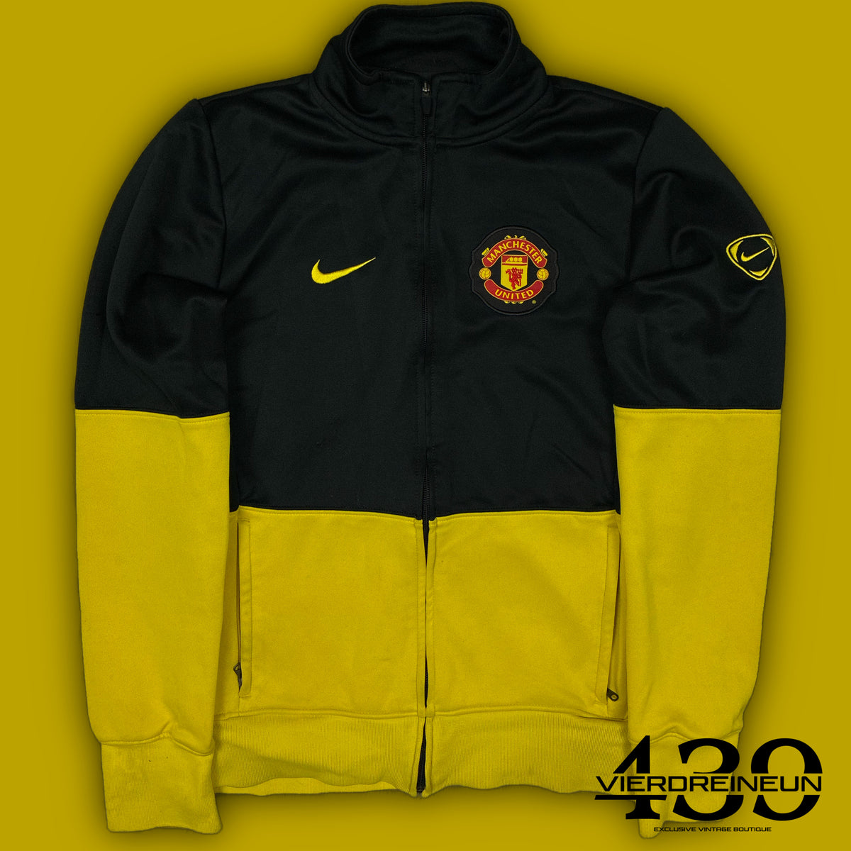 vintage Nike Manchester United trackjacket {S}
