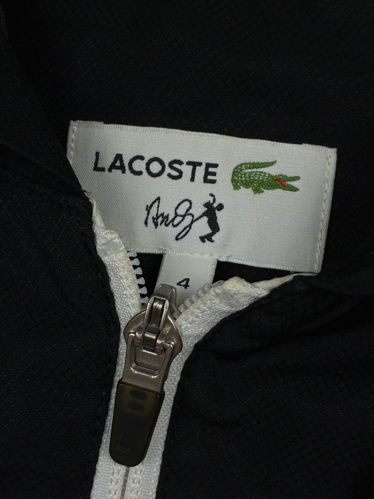 vintage Lacoste windbreaker {M}