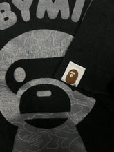 Lade das Bild in den Galerie-Viewer, vintage BAPE a bathing ape t-shirt {M}
