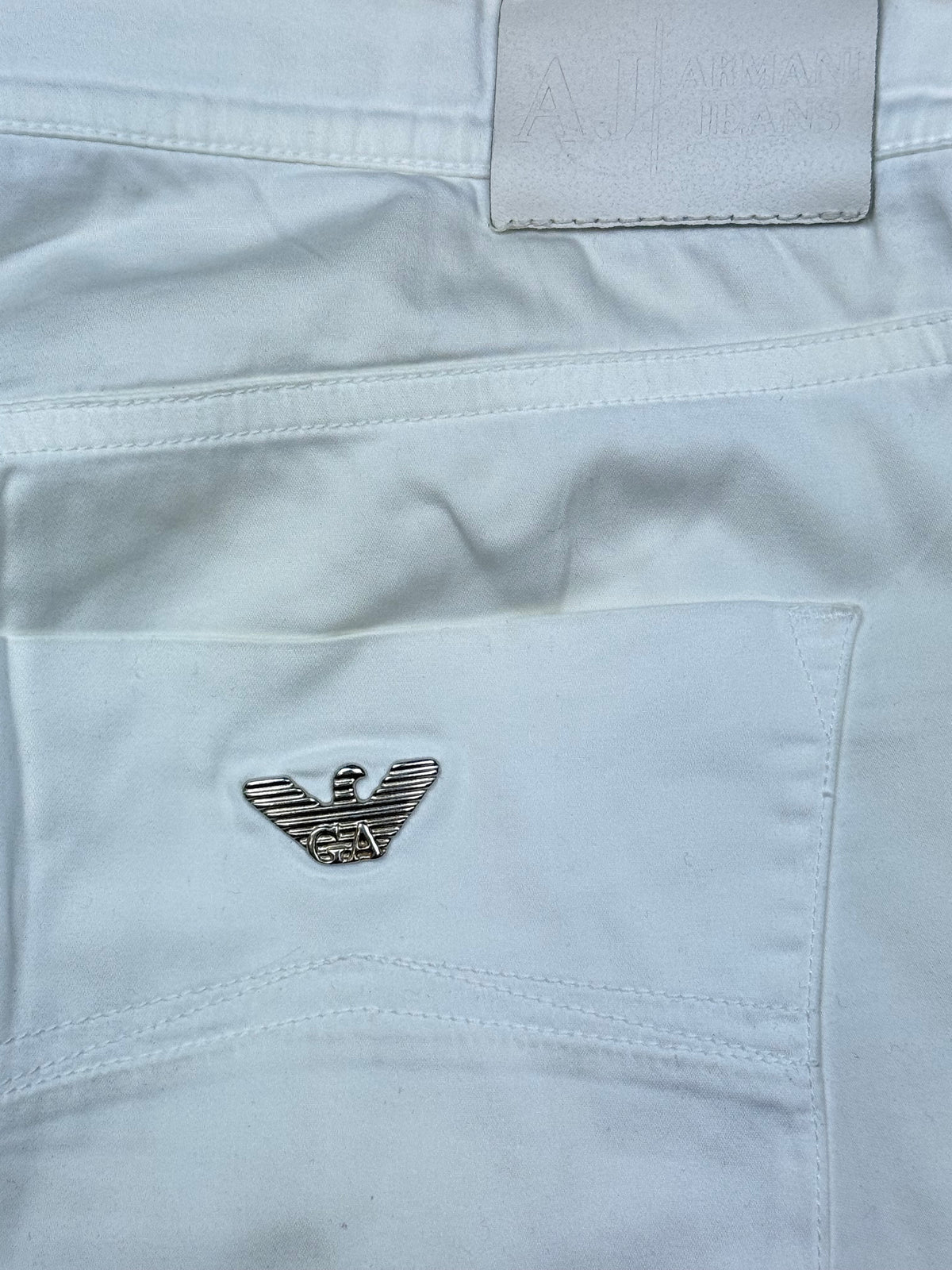 vintage Armani jeans {M}