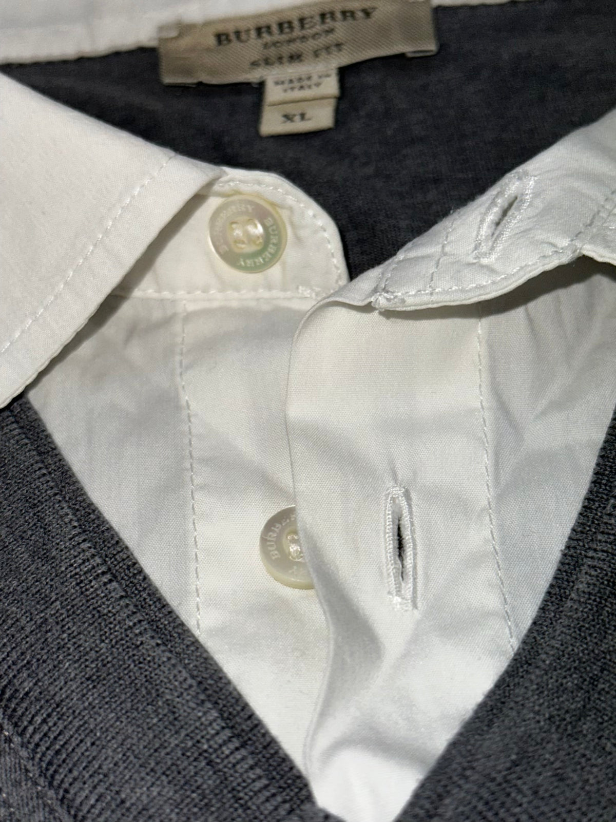 vintage Burberry polo long {XL}