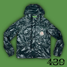 Cargar imagen en el visor de la galería, vintage Moncler windbreaker {M}
