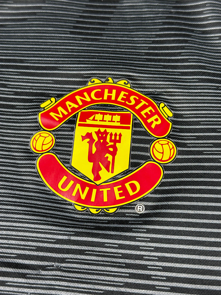 vintage Nike Manchester United trainingjersey {S}