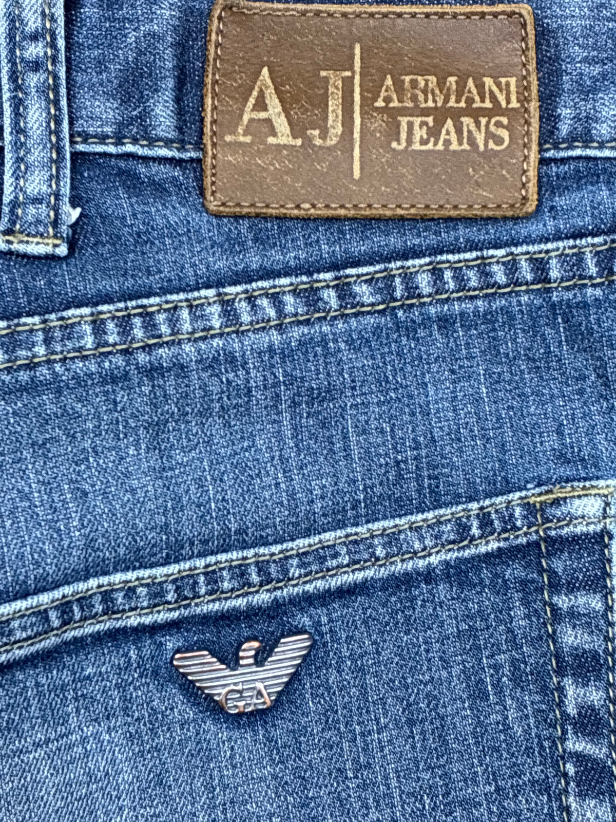 vintage Armani jeans {S}