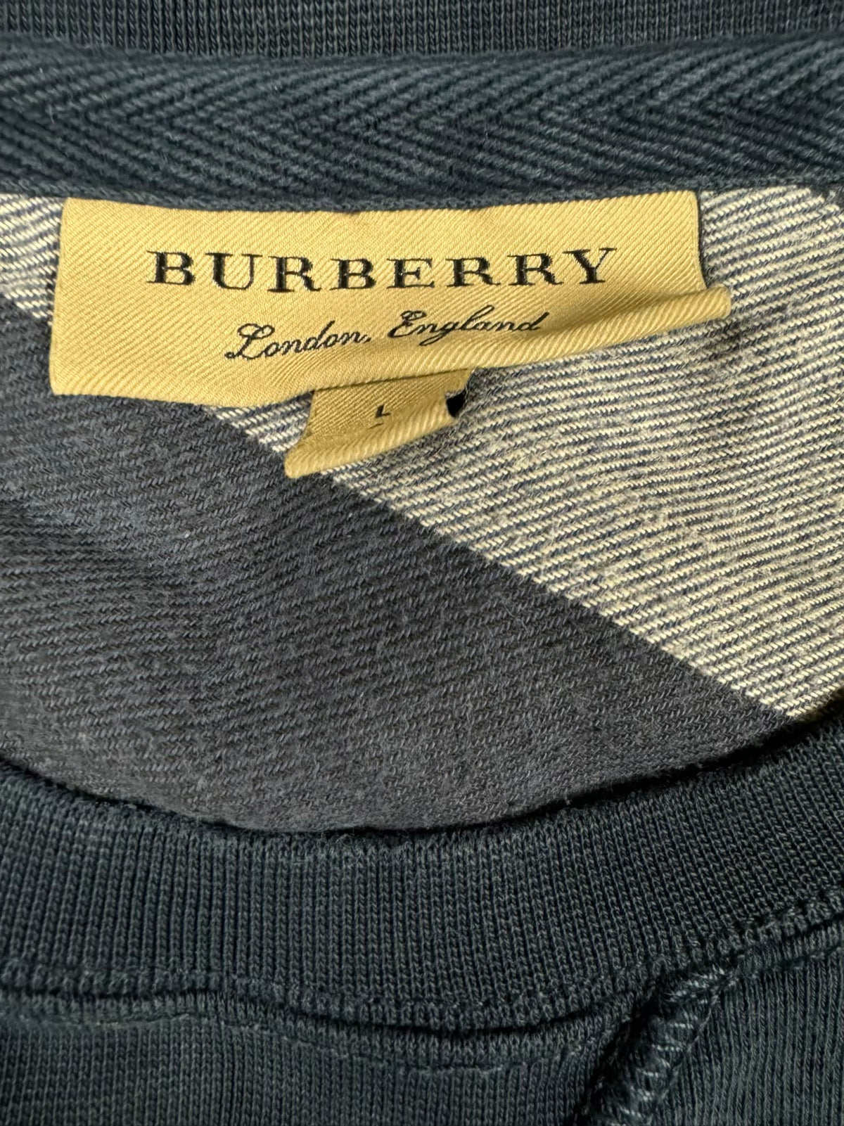 vintage navyblue Burberry sweater {L}