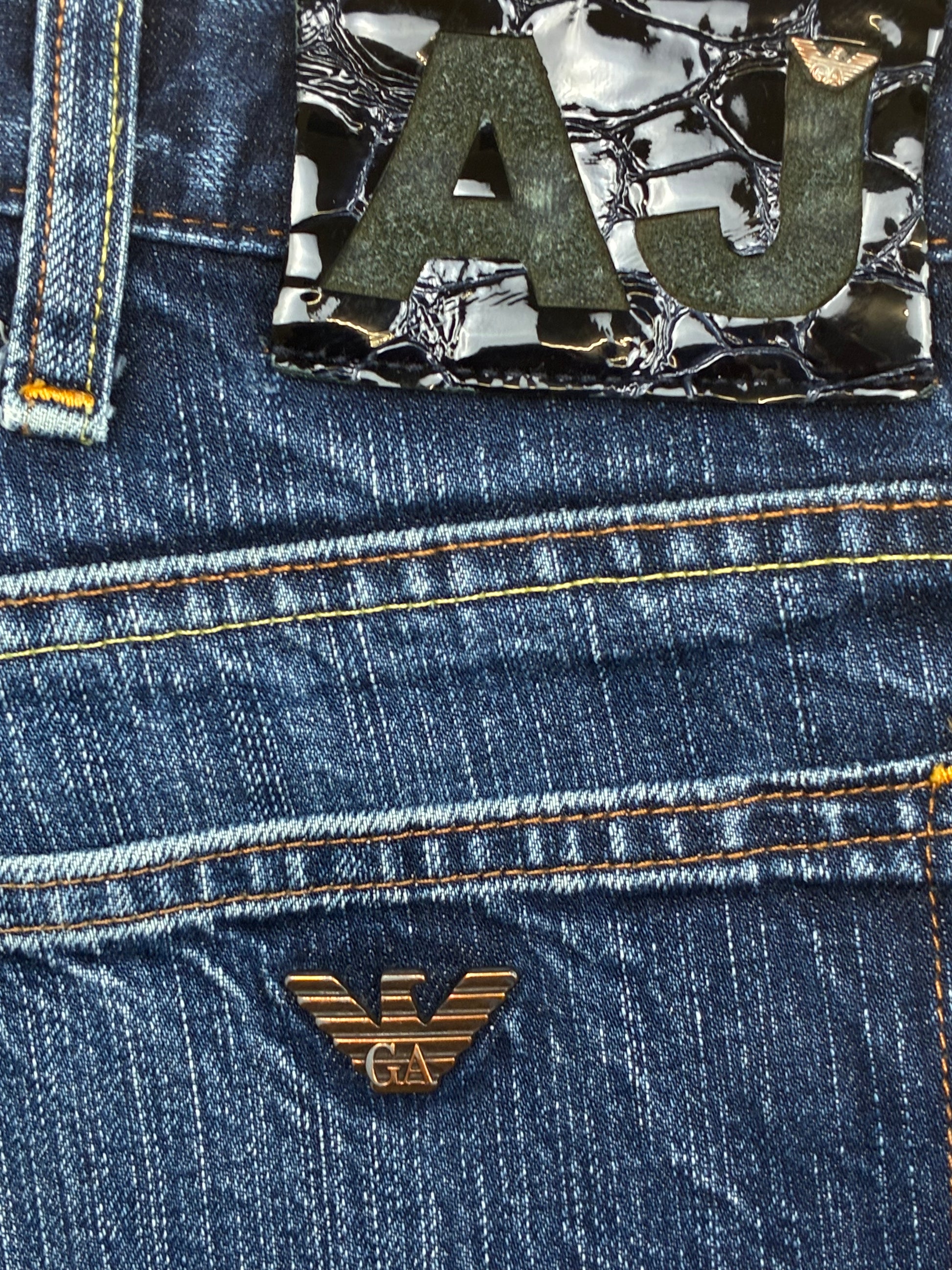 vintage Armani jeans {S}