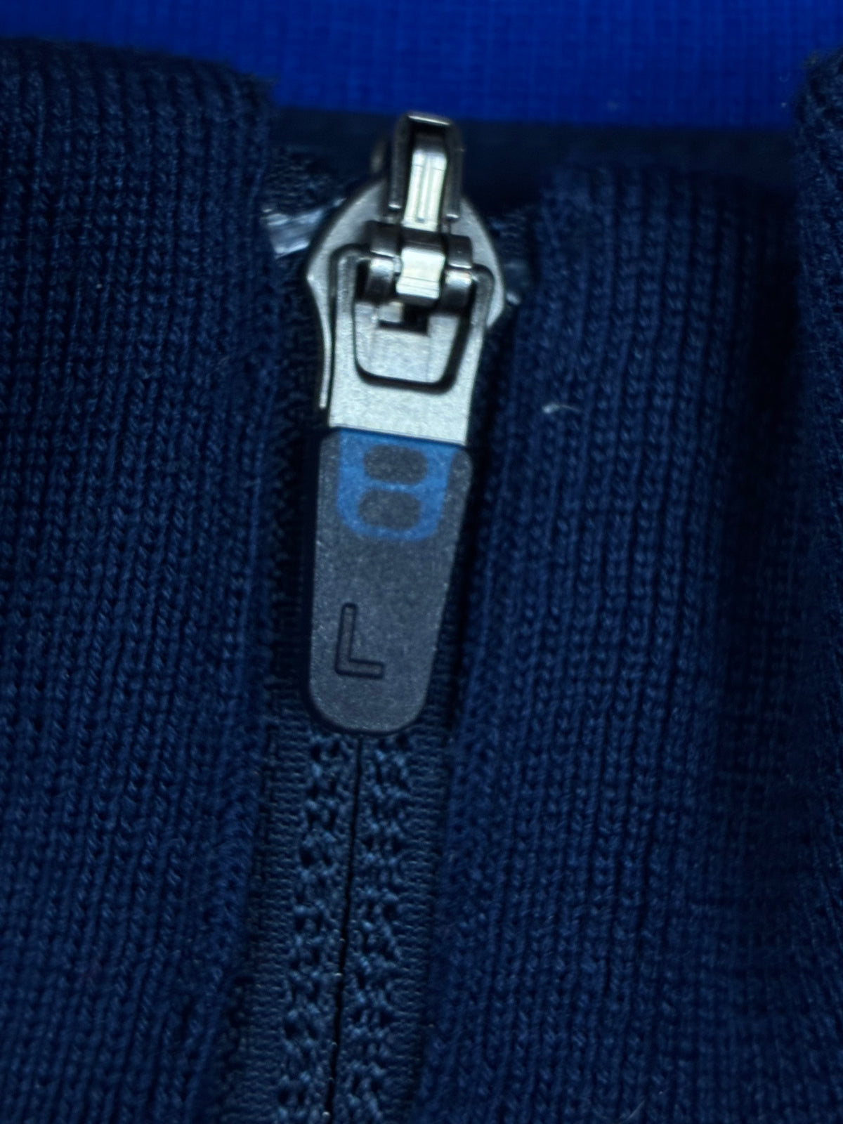 navyblue Lacoste pufferjacket {L}