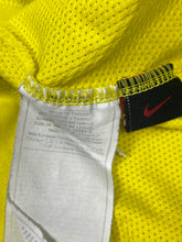 Cargar imagen en el visor de la galería, vintage Nike Dortmund EWERTHON12 2004-2005 home jersey {S}
