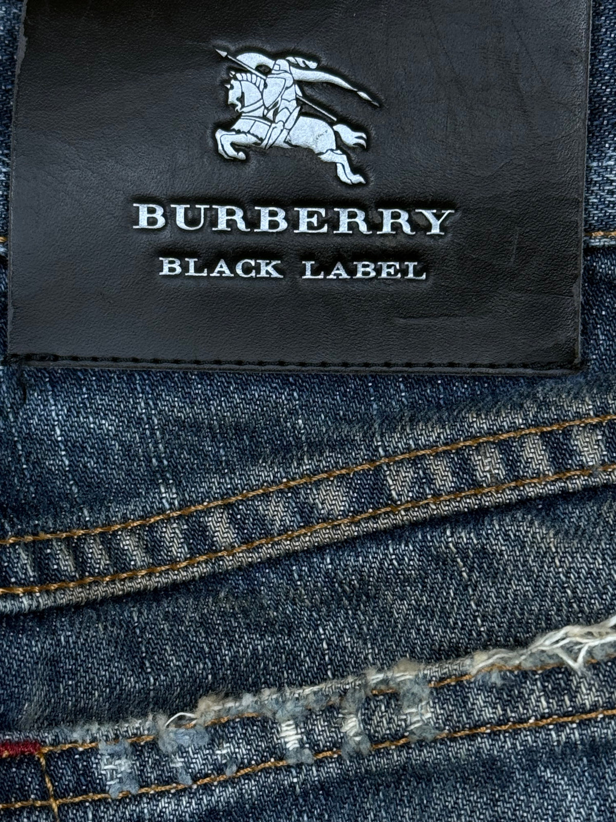 vintage Burberry Black Label jeans {S}