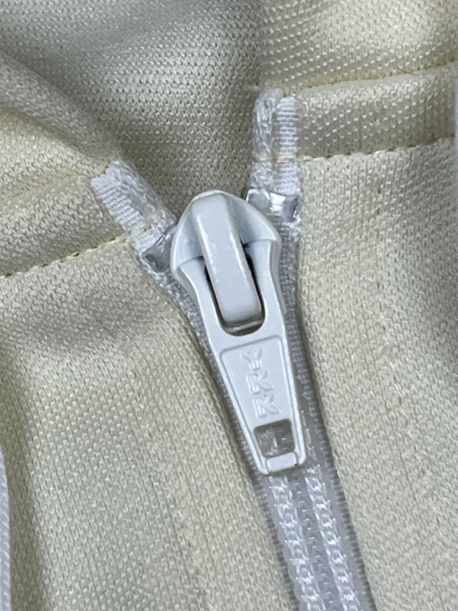 beige CdG Comme des Garçons sweatjacket {M}