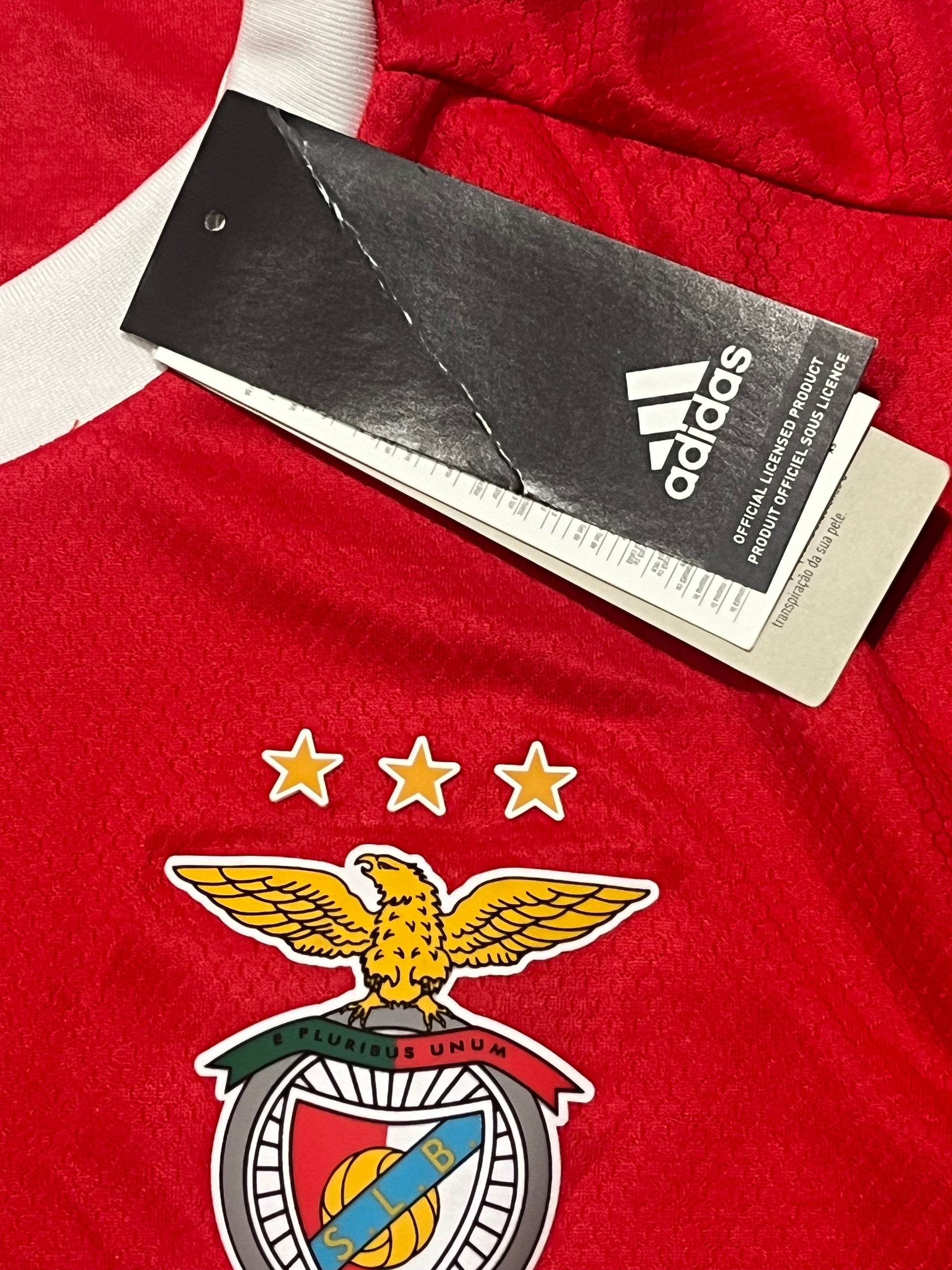 red Adidas SL Benfica 2021-2022 home jersey {S,M}