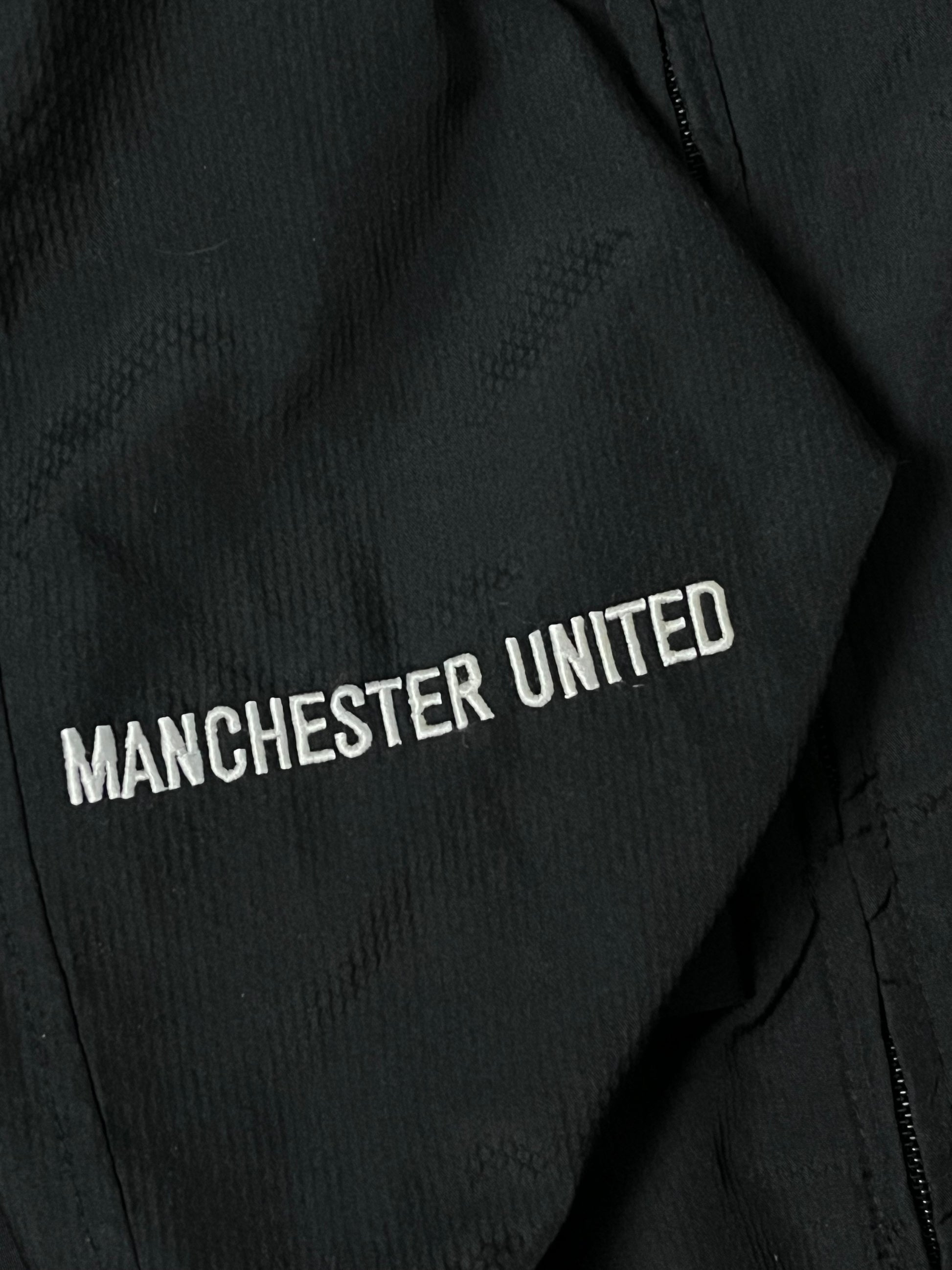 vintage Nike Manchester United windbreaker {XS}