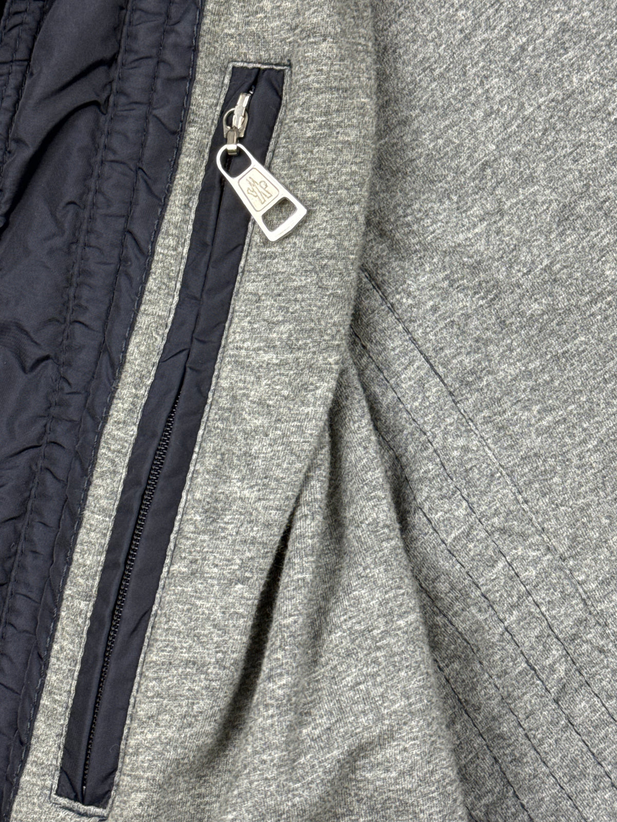 vintage navyblue Moncler windbreaker {XL}