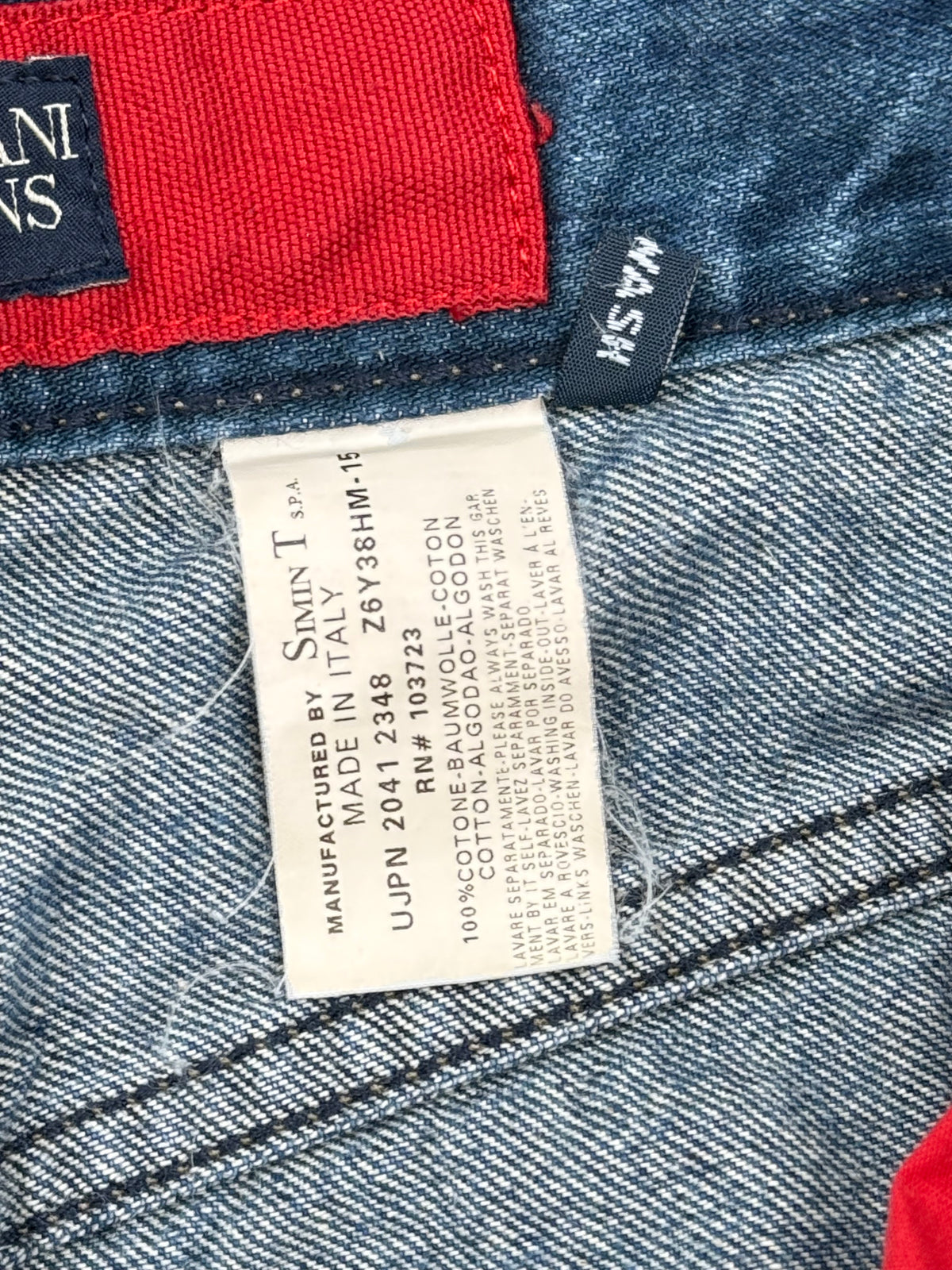 vintage Armani jeans {M}