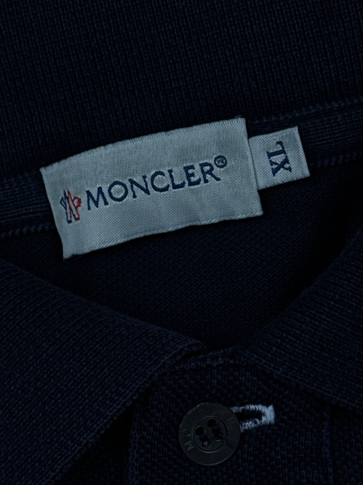 vintage Moncler polo long {XL}