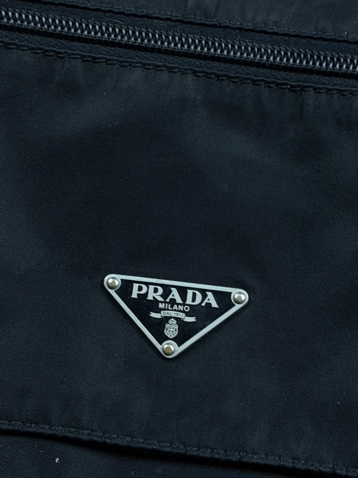 vintage Prada messengerbag