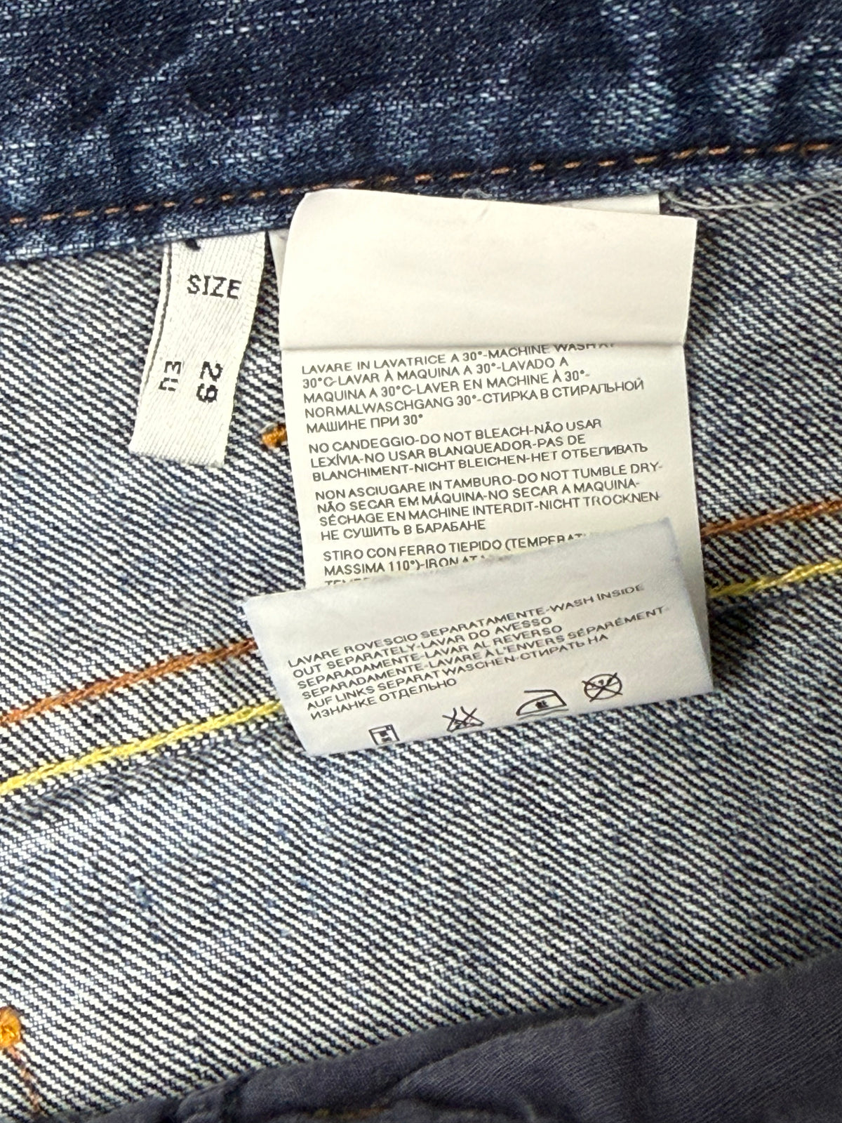 vintage Armani jeans {S}