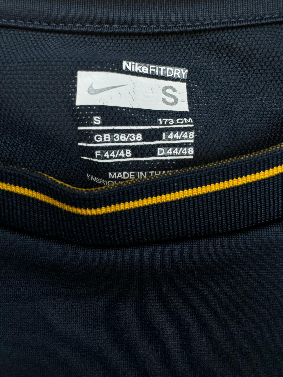 vintage Nike Fc Arsenal trainingjersey {S}