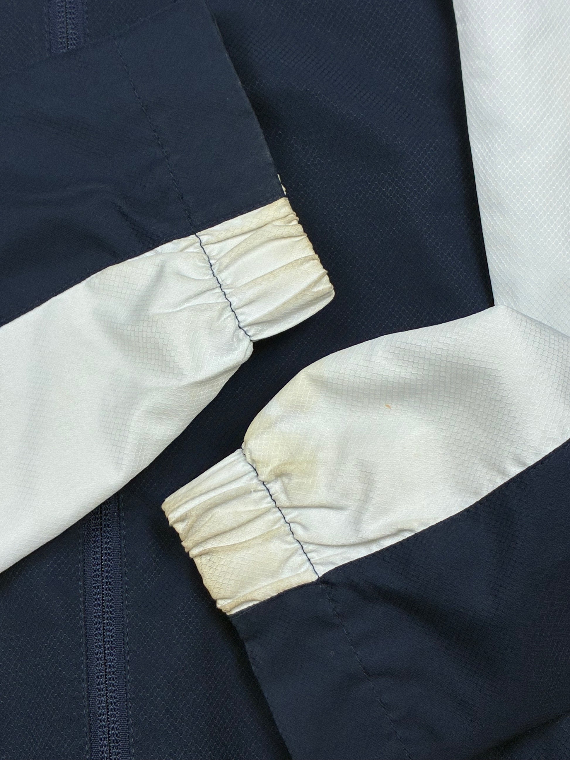 navyblue Lacoste windbreaker {XS}
