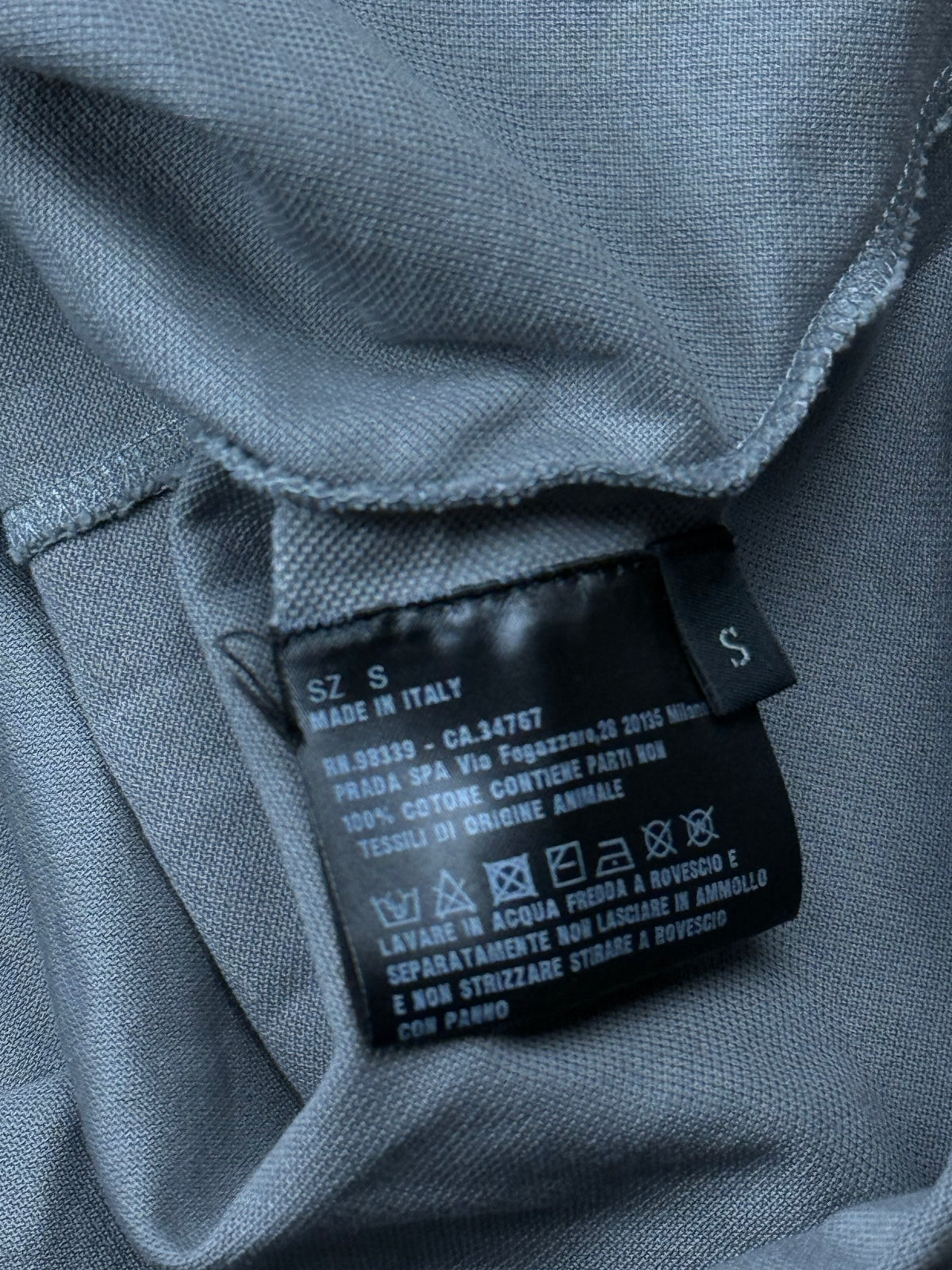 grey Prada Luna Rossa polo