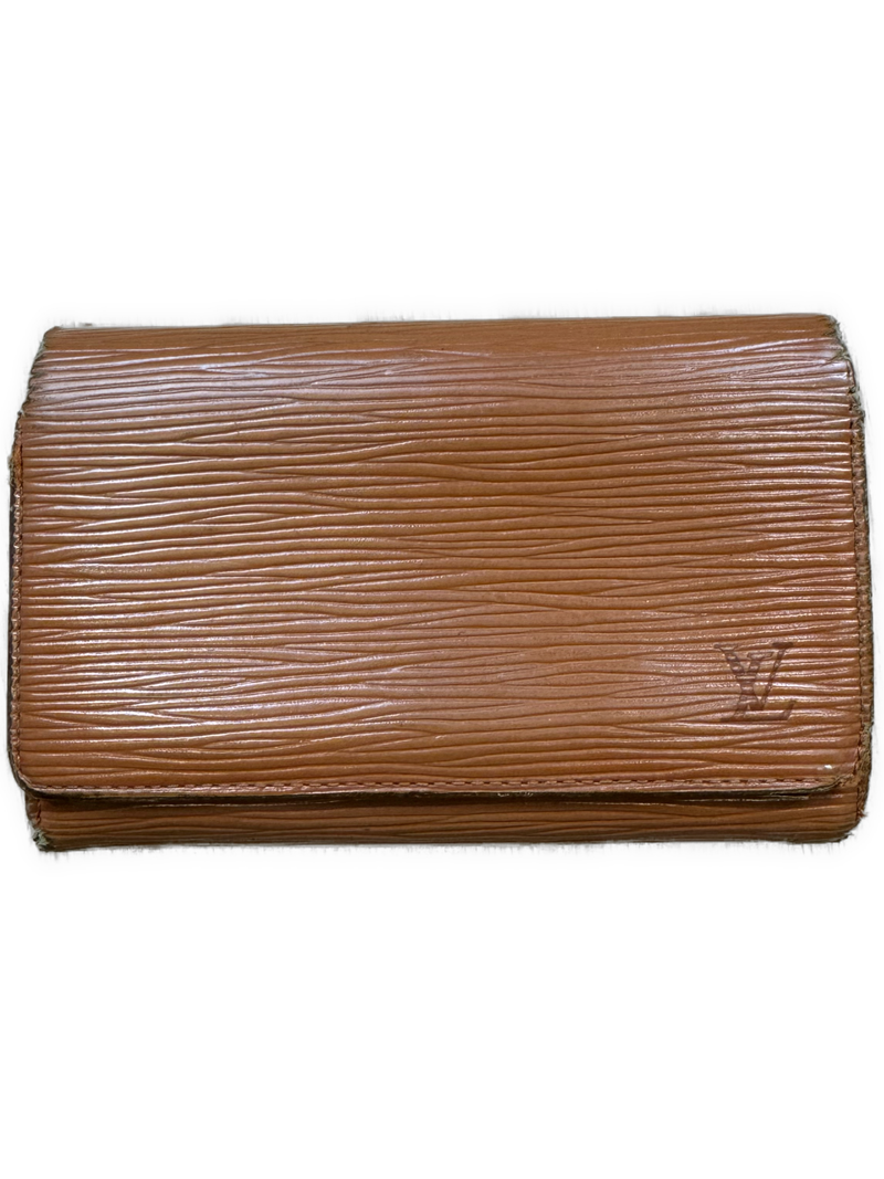 vintage Louis Vuitton wallet