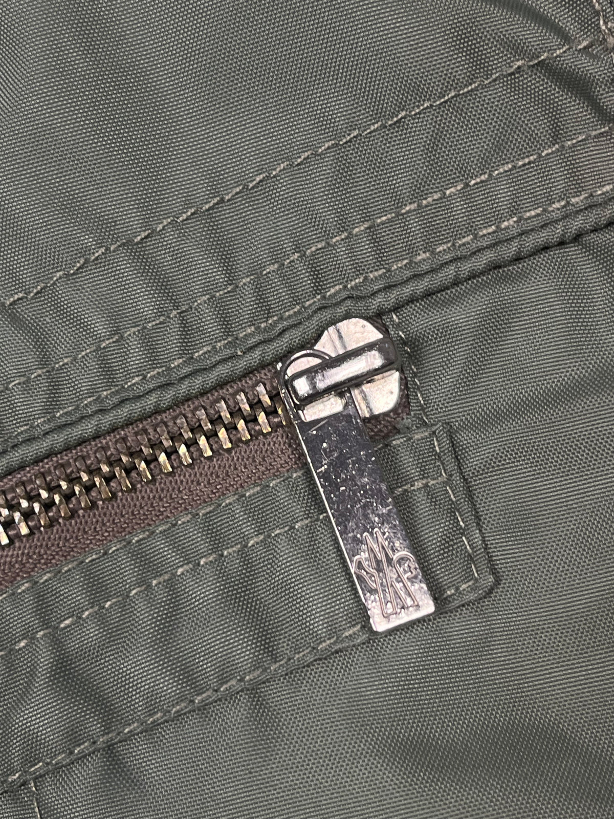 vintage Moncler windbreaker {L}