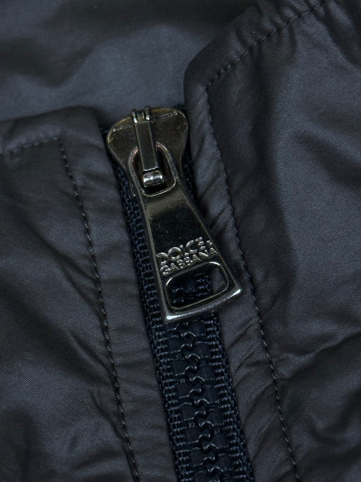 vintage Dolce & Gabbana windbreaker {M}