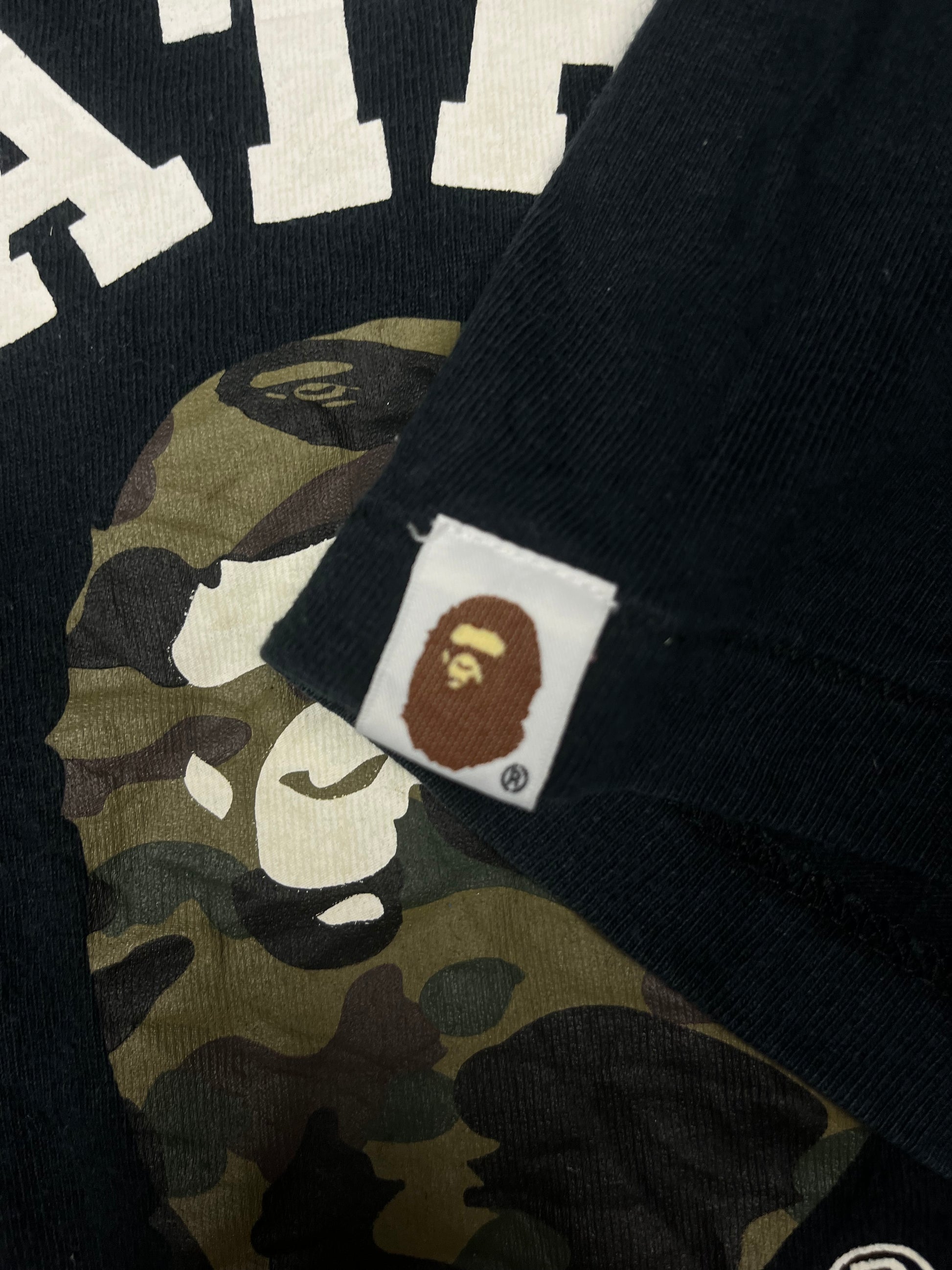 vintage BAPE a bathing ape t-shirt {L}