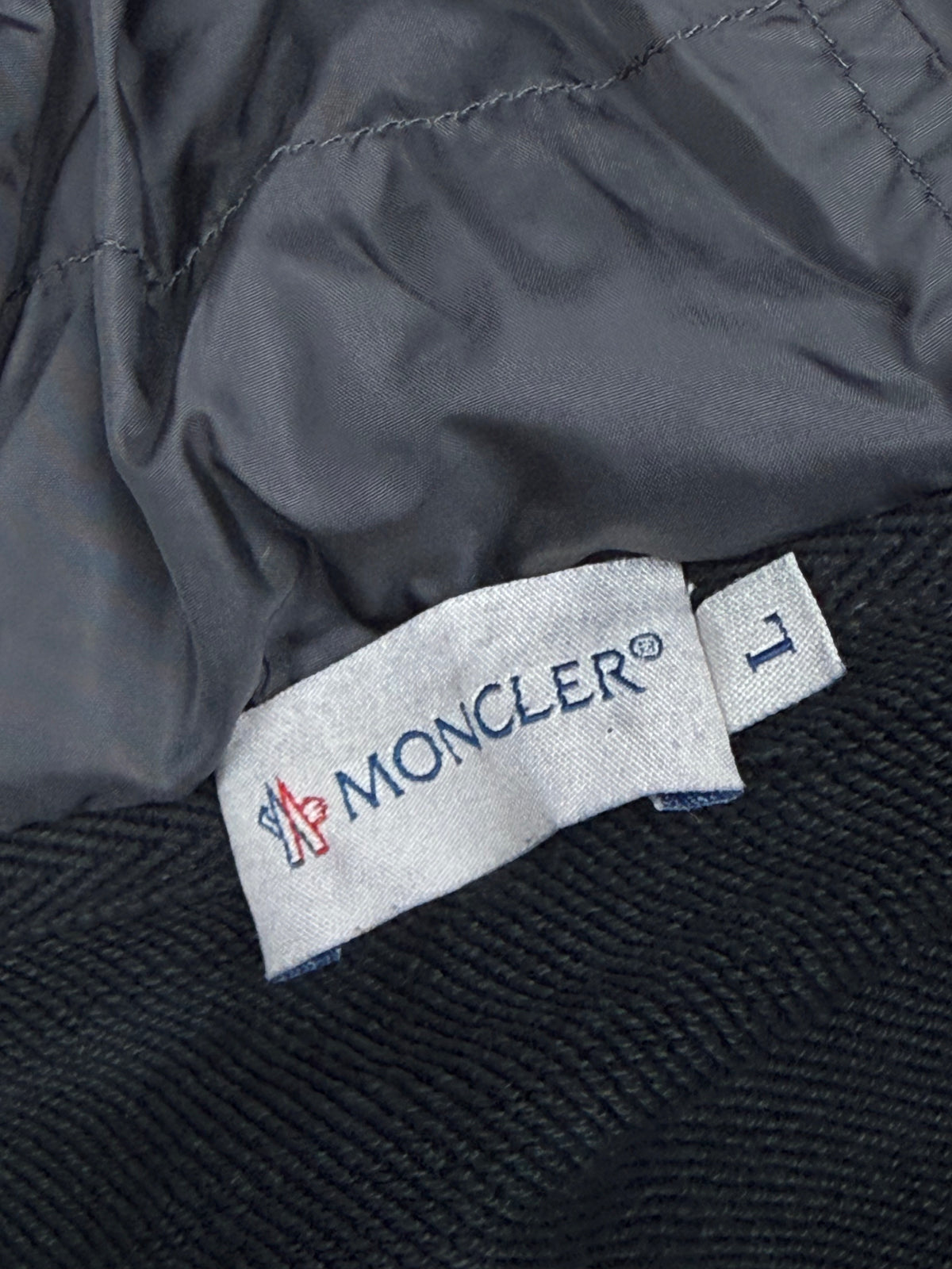vintage Moncler sweatjacket {L}