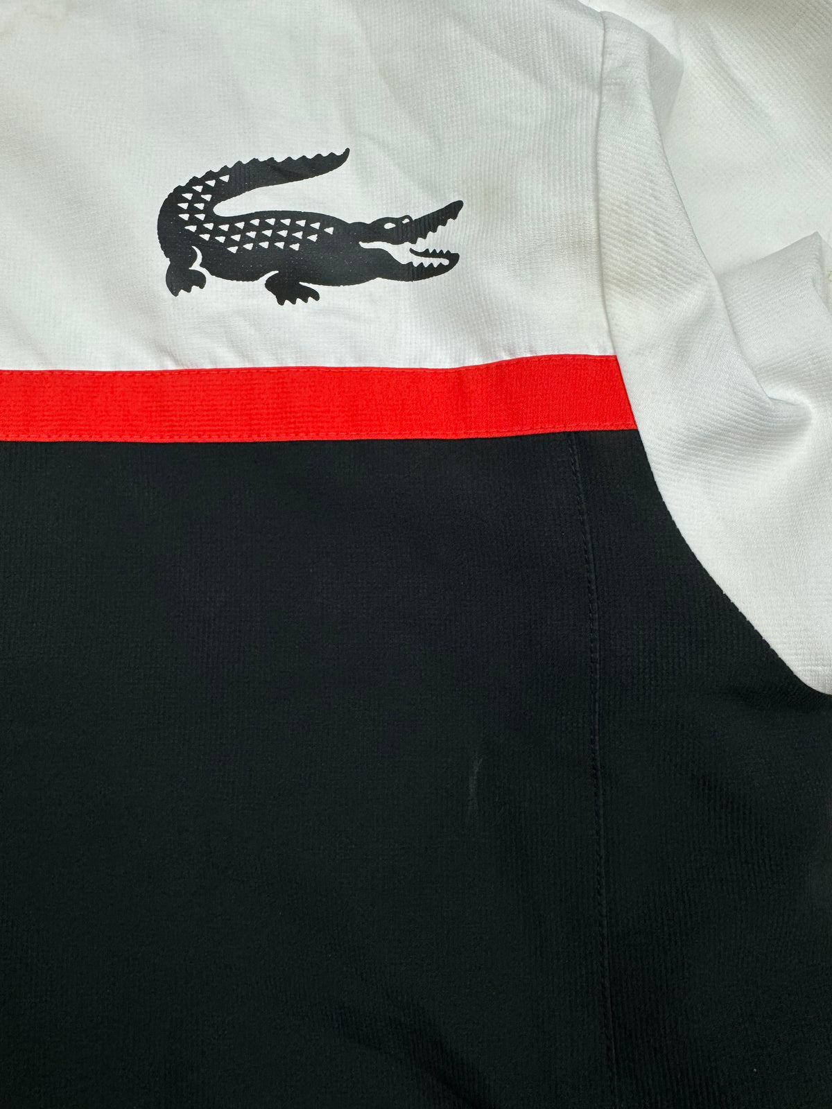 vintage Lacoste windbreaker {L}