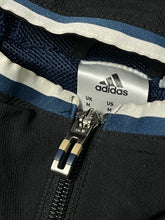 Cargar imagen en el visor de la galería, vintage Adidas Manchester United windbreaker {M}
