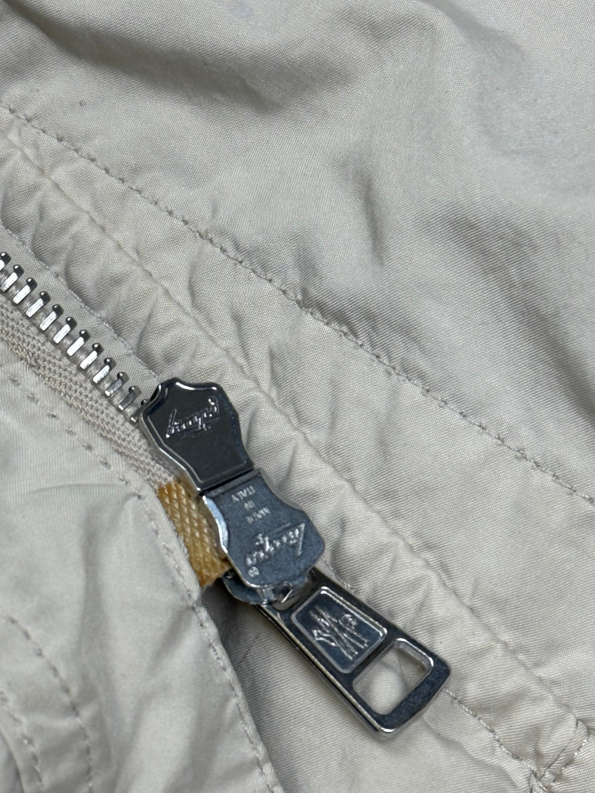 vintage Moncler windbreaker {L}