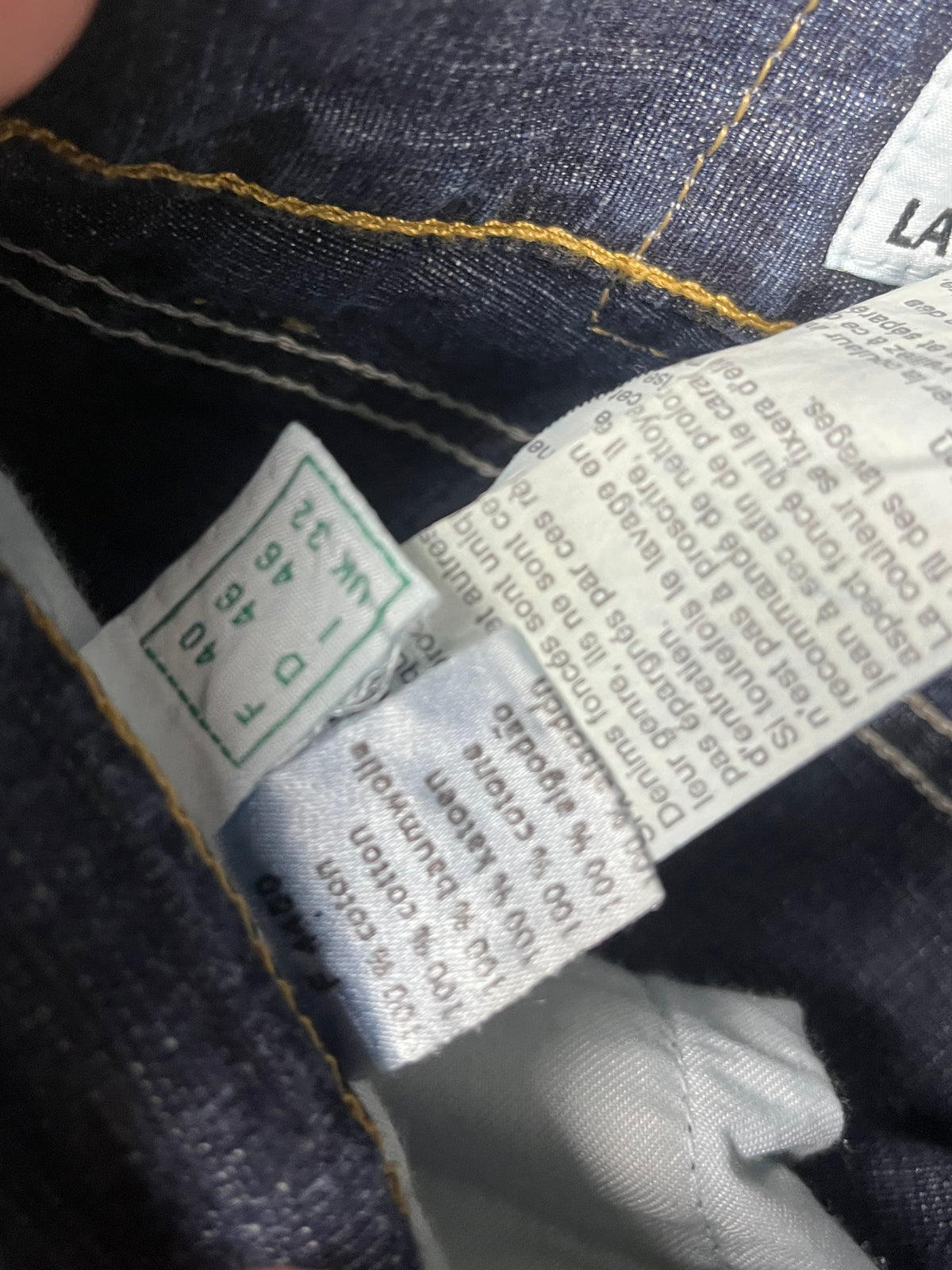 vintage Lacoste jeans {M}