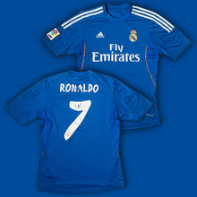 Carica l&#39;immagine nel visualizzatore di Gallery, vintage Adidas Real Madrid RONALDO7 2013-2014 away jersey {M}
