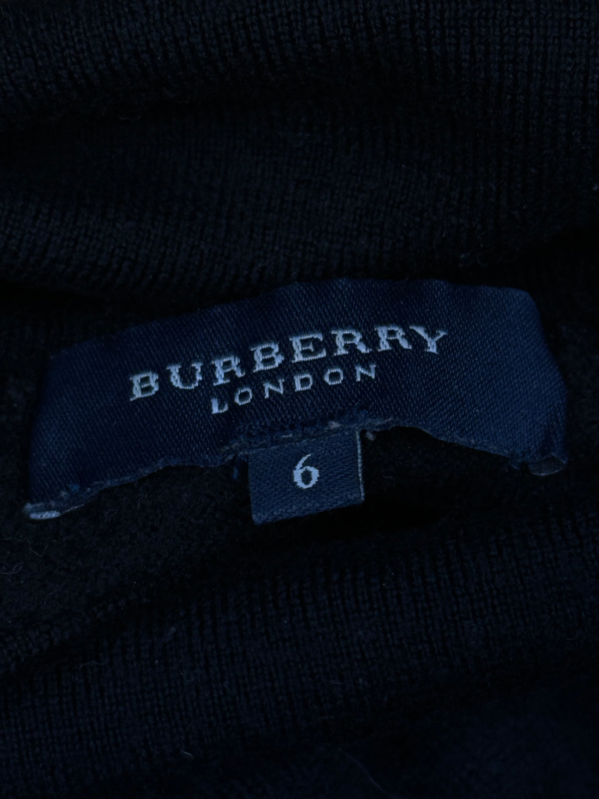 vintage Burberry turtleneck {S}