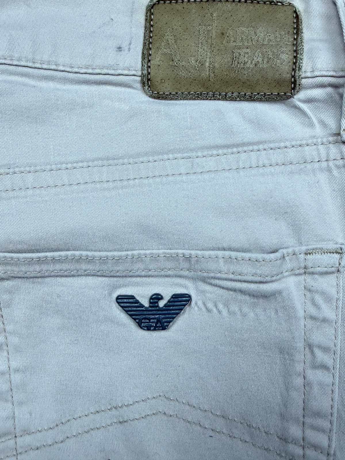 vintage Armani jeans {M}