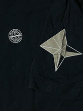 Load image into Gallery viewer, vintage Stone Island t-shirt {M}
