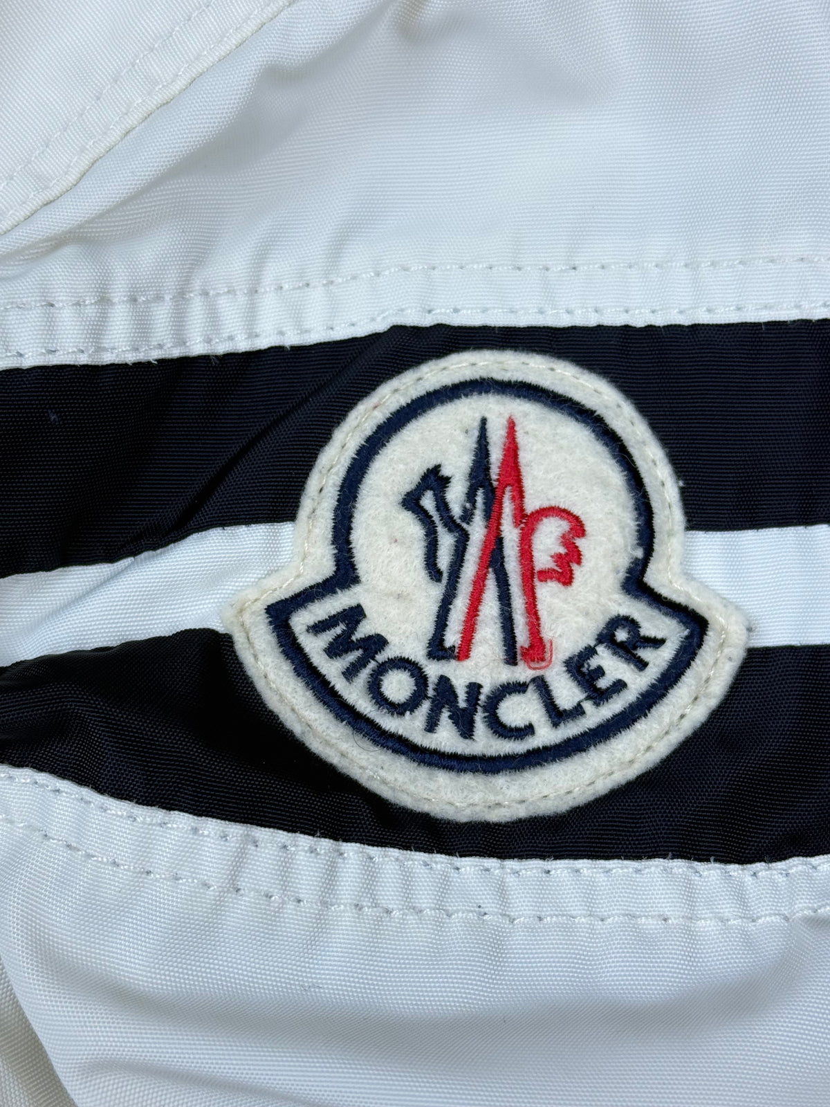 vintage Moncler windbreaker {L}