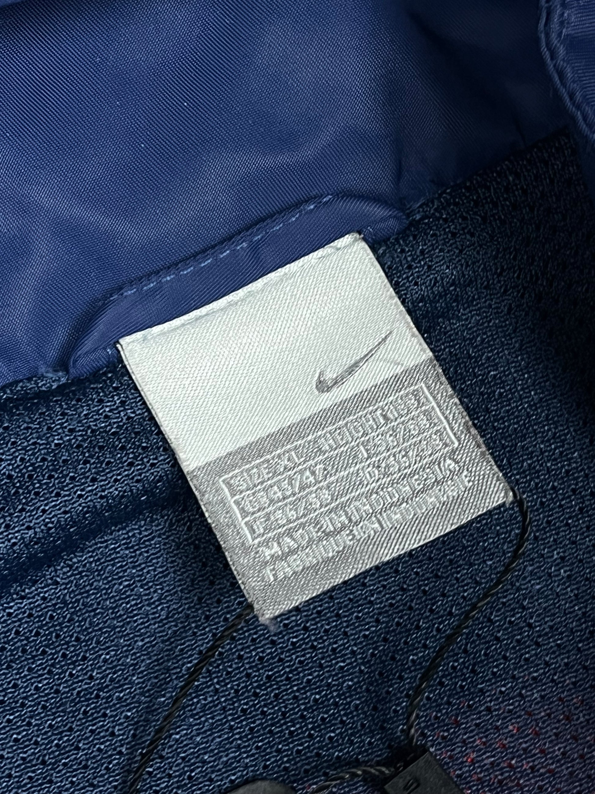 vintage Nike CORTEZ windbreaker {XL}