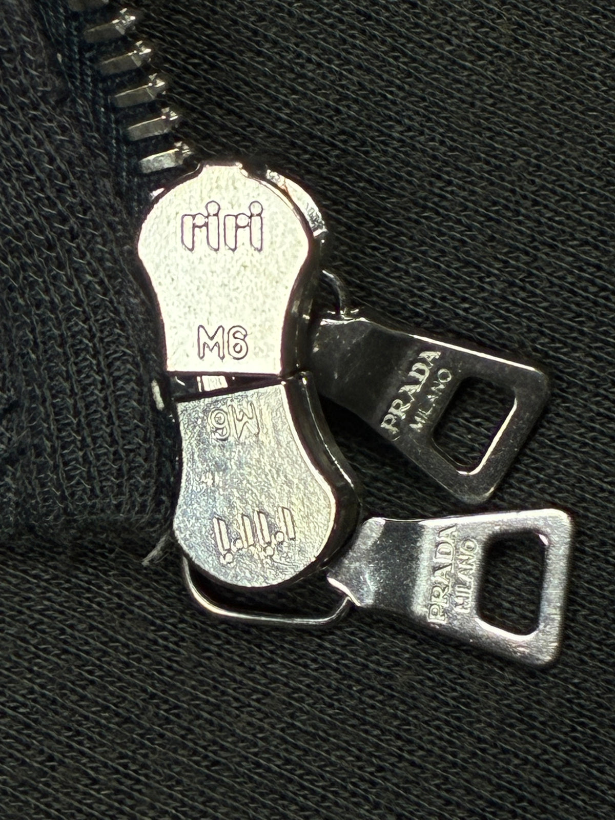 vintage Prada sweatjacket {L}