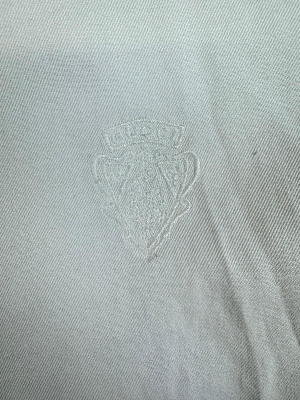 vintage Gucci shirt {M}