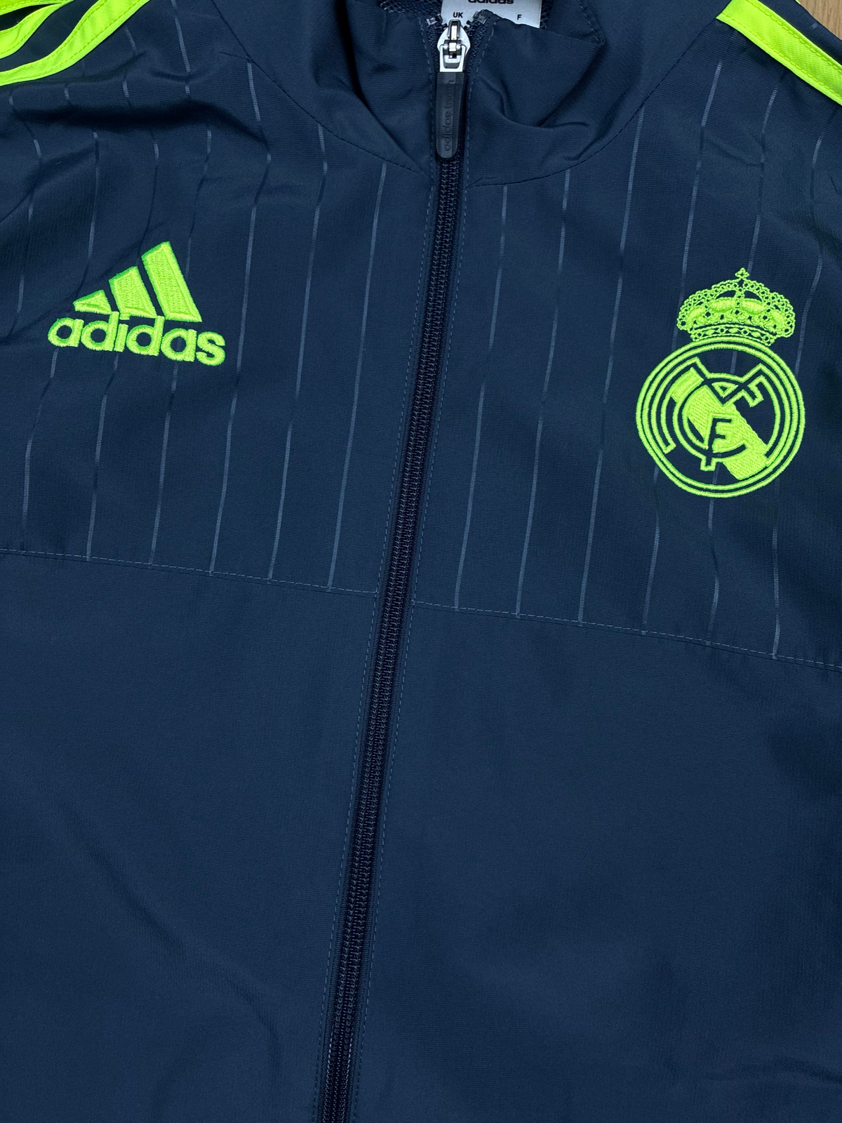 vintage Adidas Real Madrid windbreaker {L}