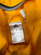 Carica l&#39;immagine nel visualizzatore di Gallery, yellow Adidas Juventus Turin windbreaker {M}
